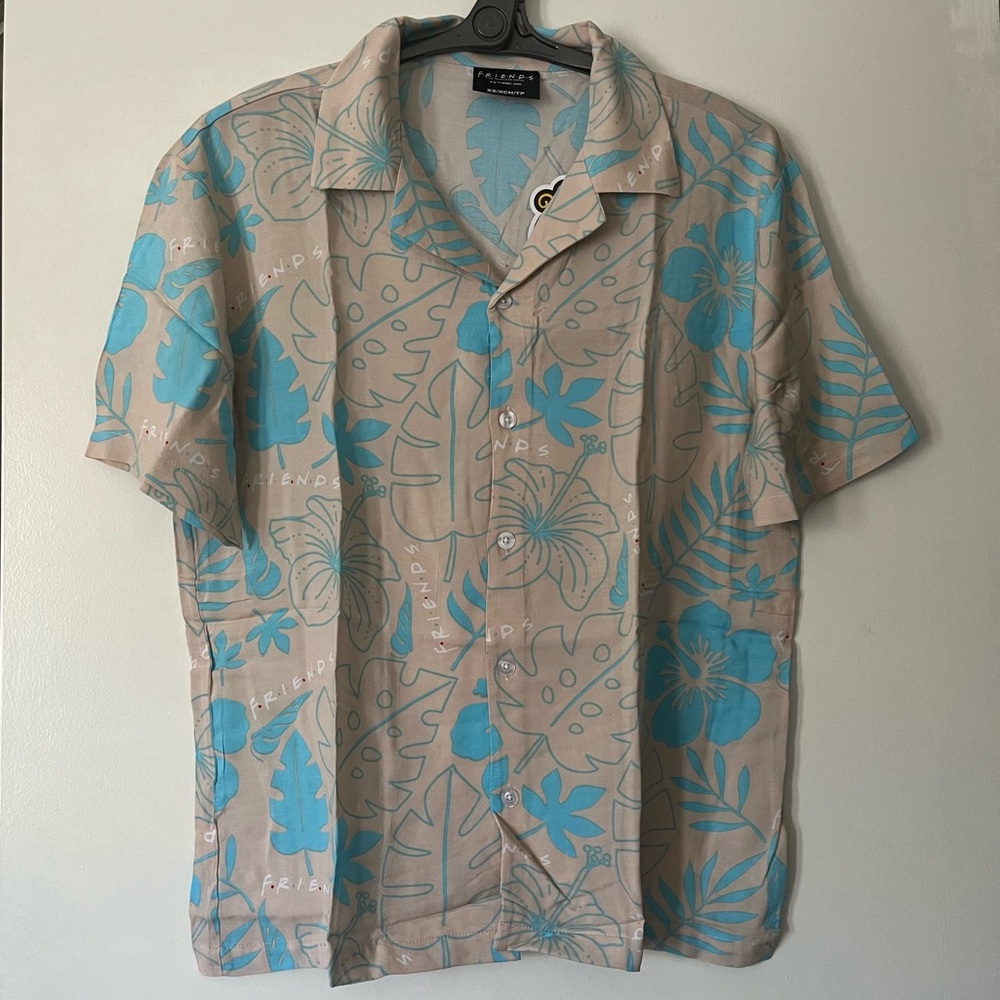 NWT Friends TV Show Button Down Tee